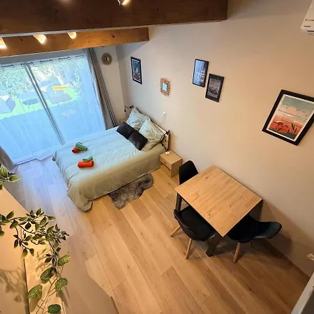 Daire Avec Jardin Prive Et Parking Gratuit